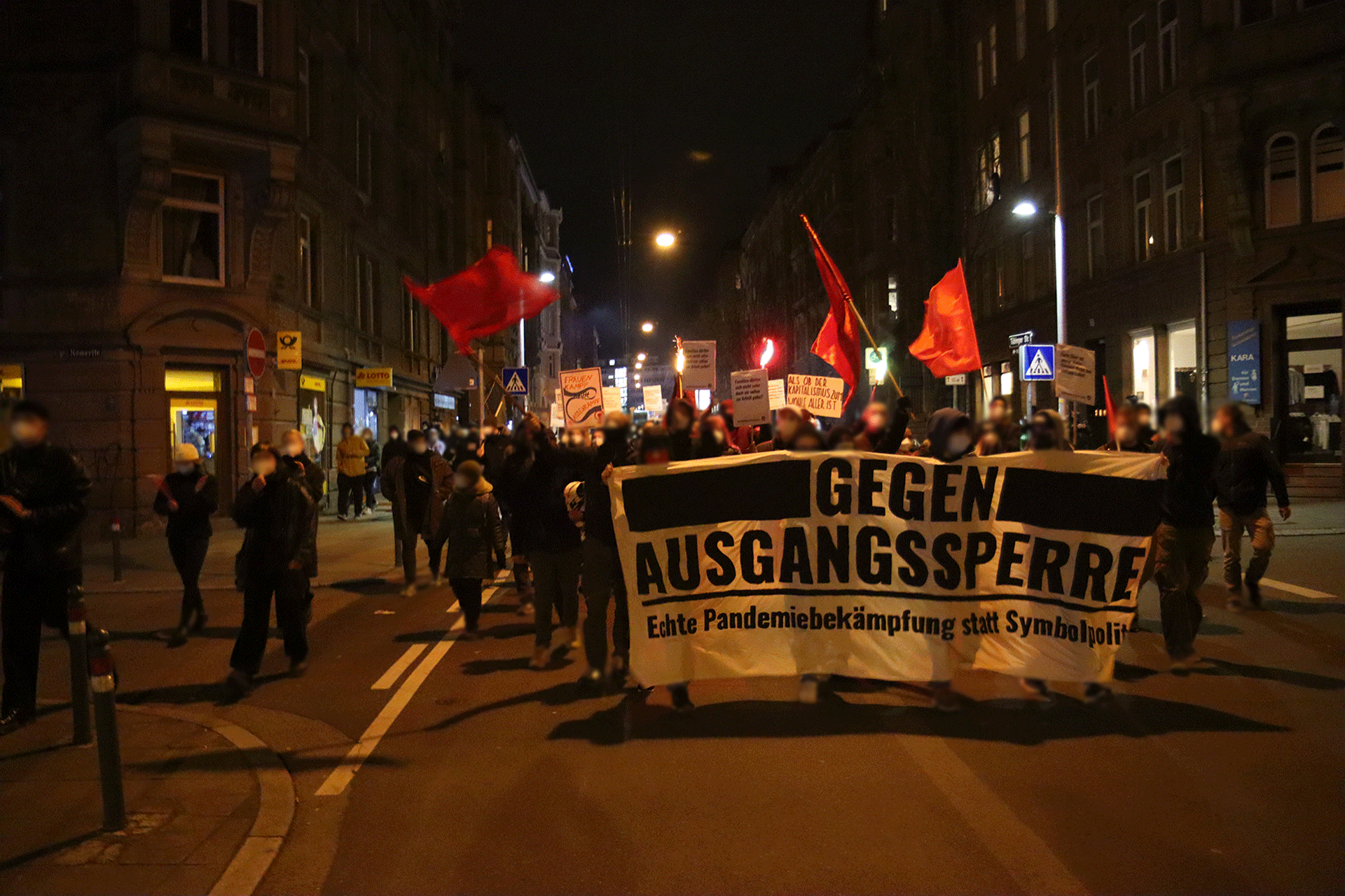 Spontane Demo gegen Ausgangssperren und gegen Querdenken in Stuttgart